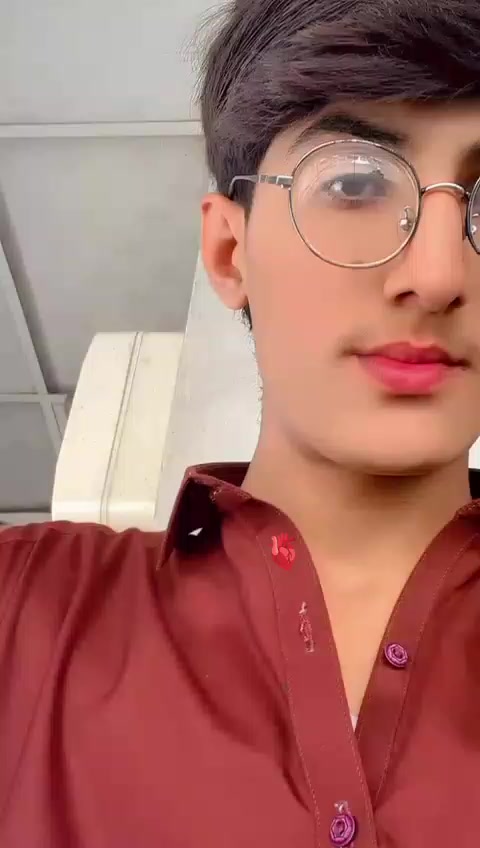 @🔥꧁✬RiYYan G✬꧂🦅...