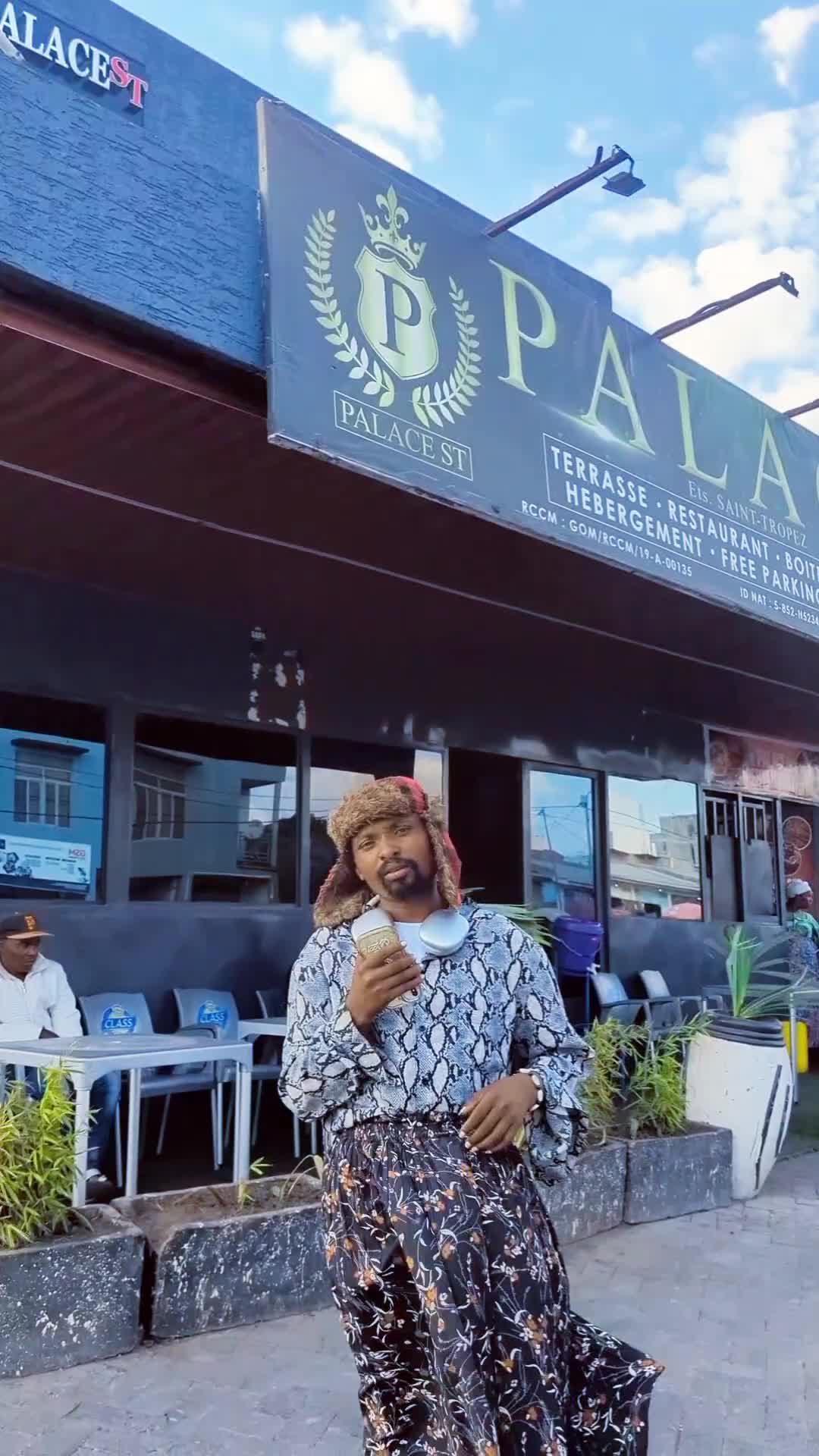 @castroma.bro