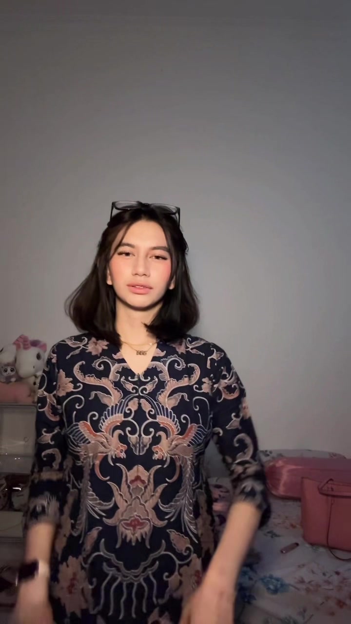 @🦄
