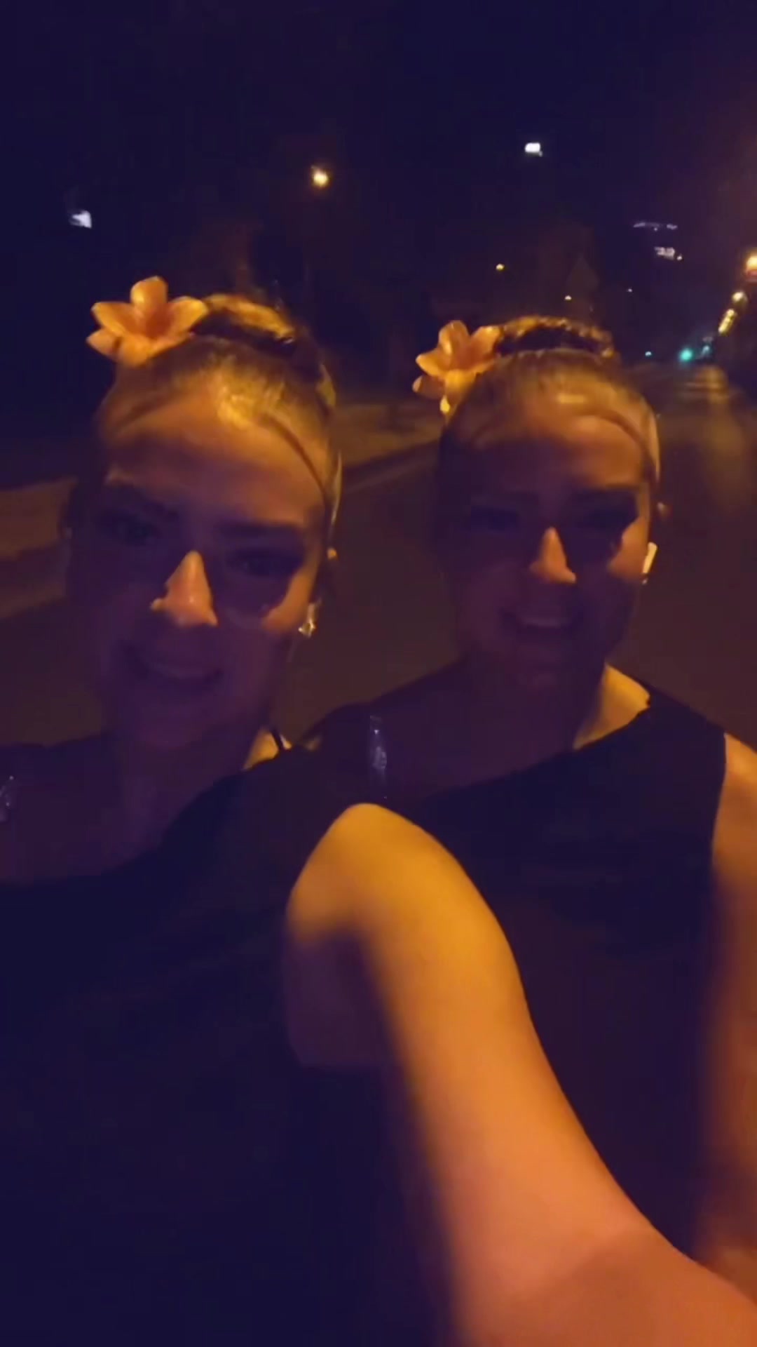 @Twinsss👯&zwj;♀️