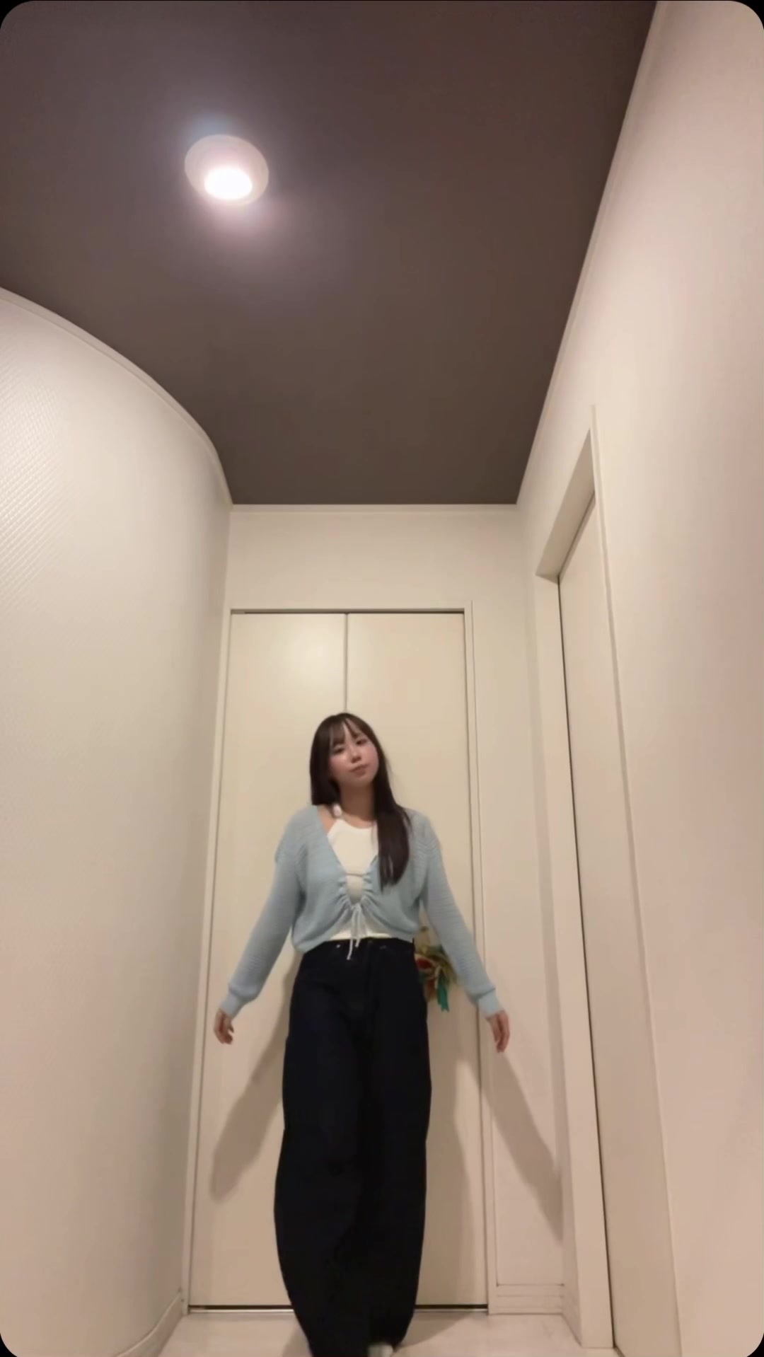 @玲
