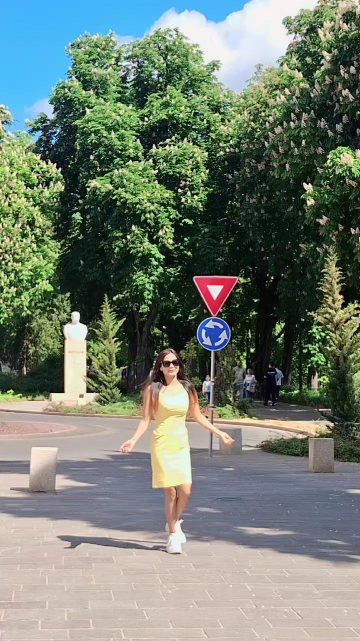 @Miss_👑M@nDaL🇳🇵❤️💍