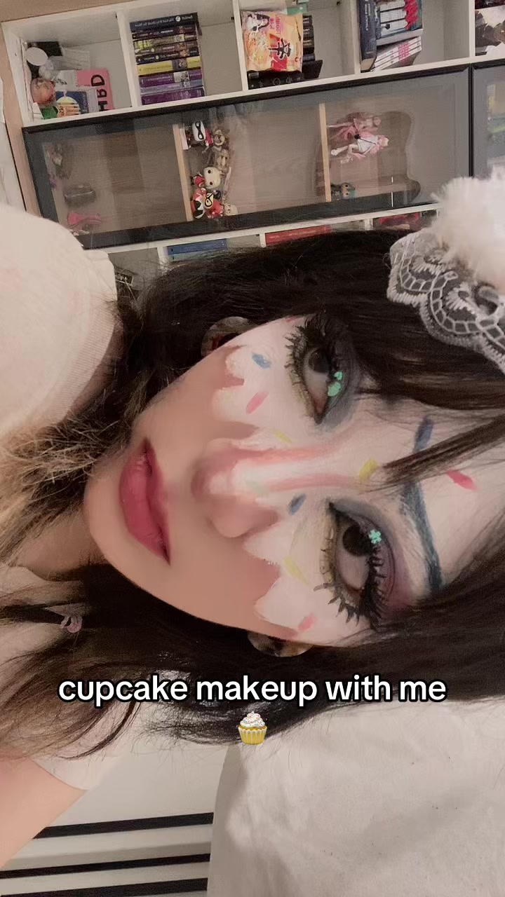 @mel_alien0