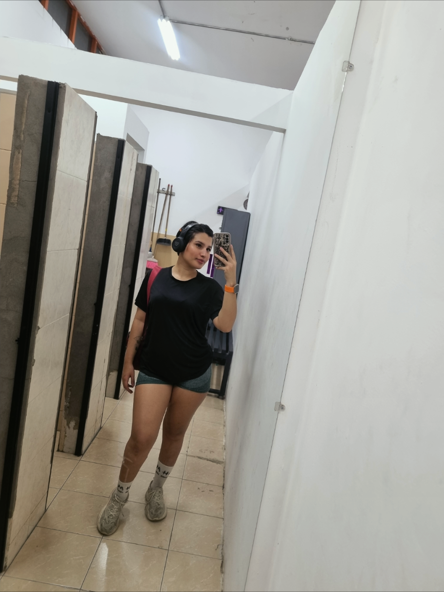 @🦋 gabi 🦋