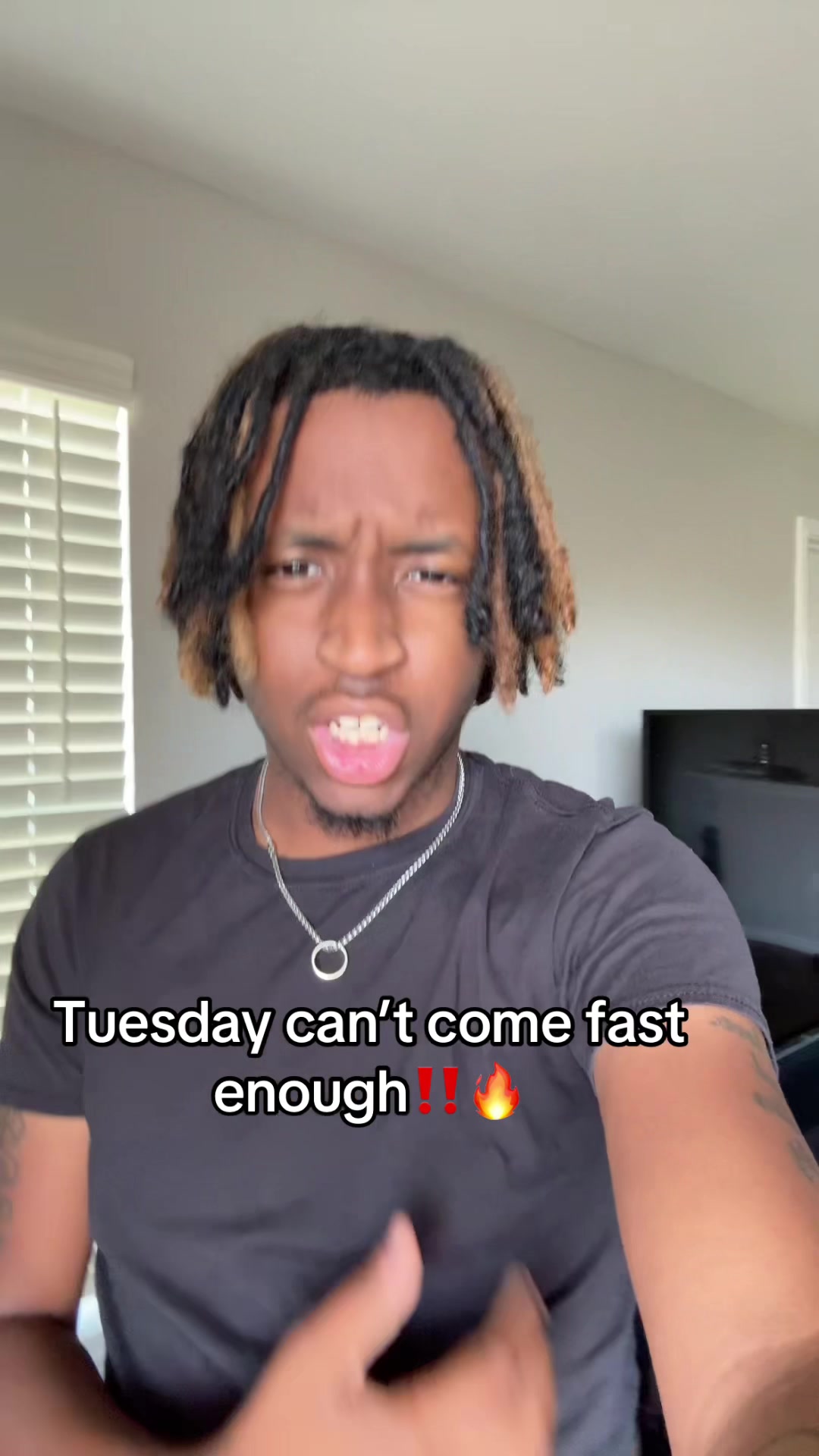 @Jay🦇