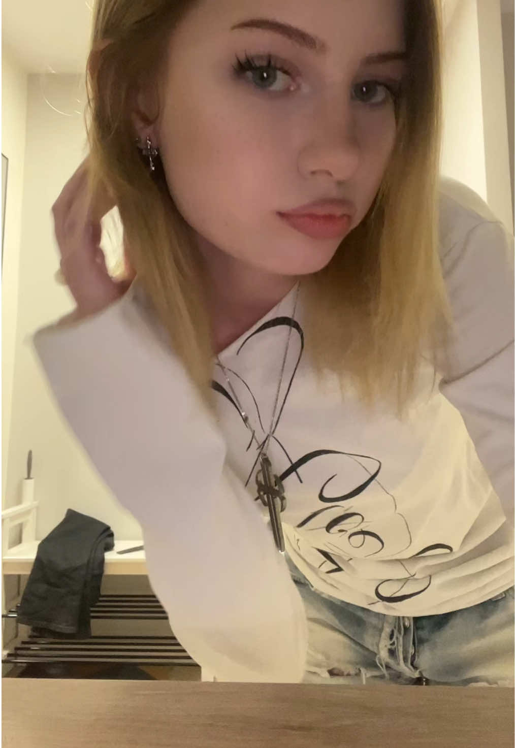 @j