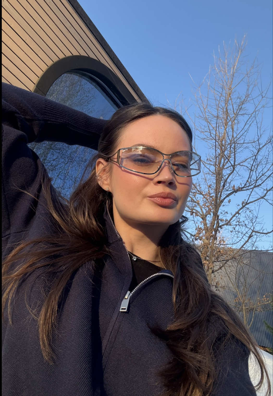 @Alexandra Yanova