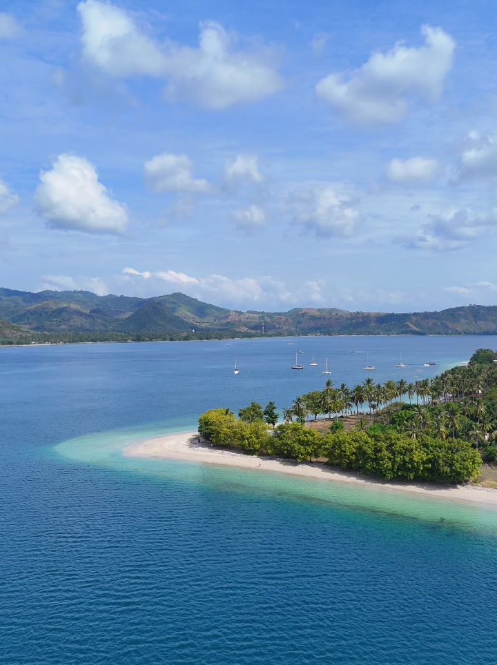 @Lombok Journey