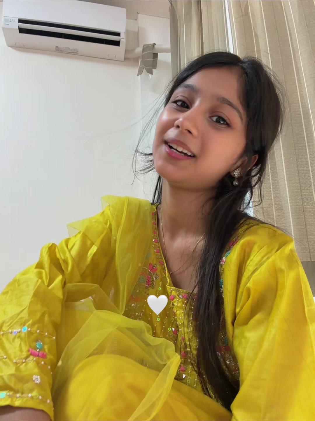 @Aakha👀🧿🤍
