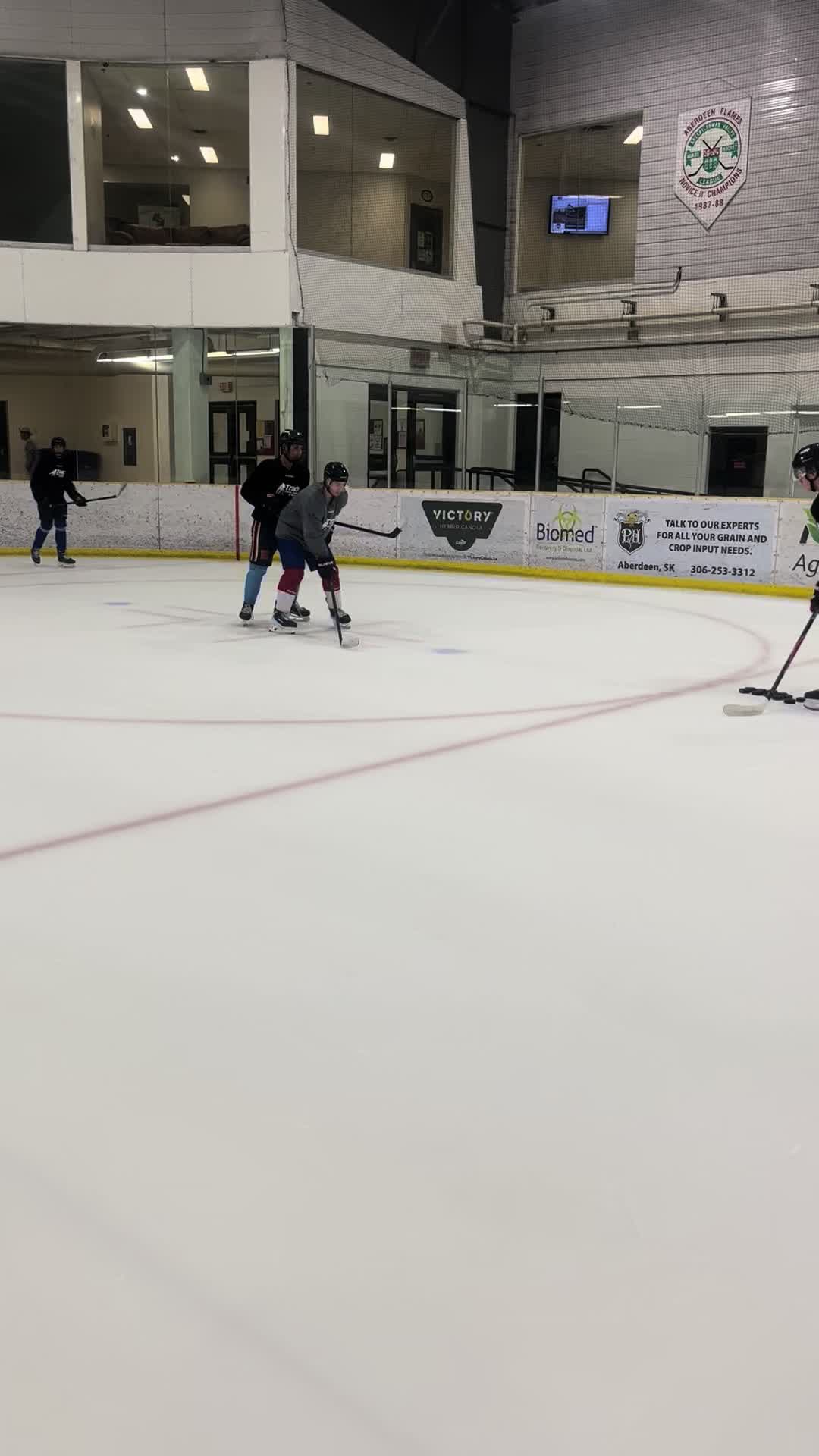 @Ts Hockey Shooting