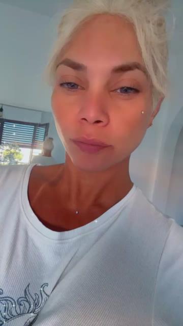 @Bruna&ensp;Freitas&ensp;🦂🪽👱🏻&zwj;♀️