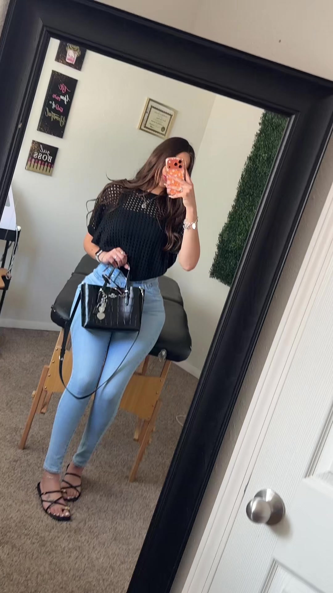 @Abril Jurado