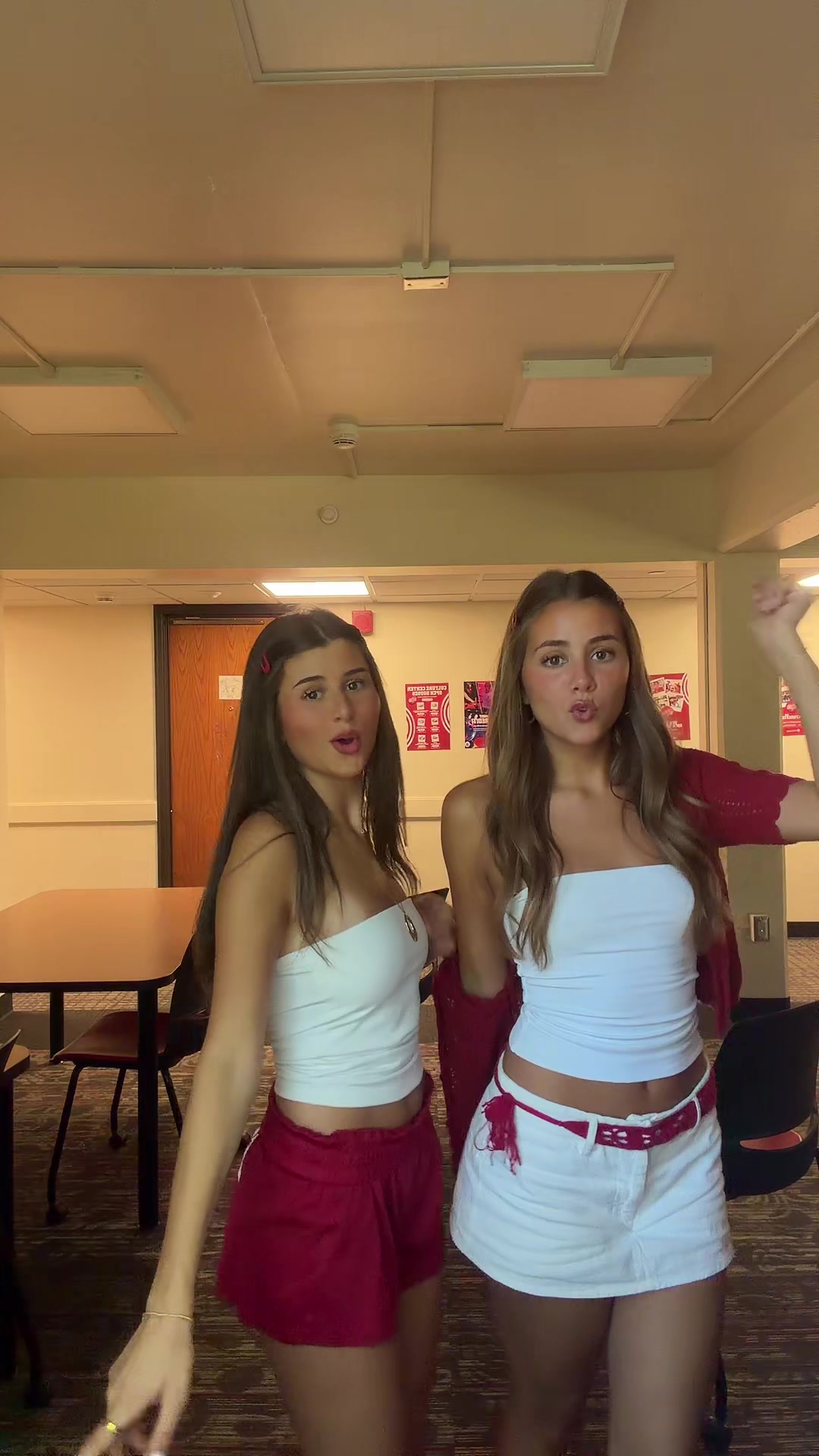 @ella