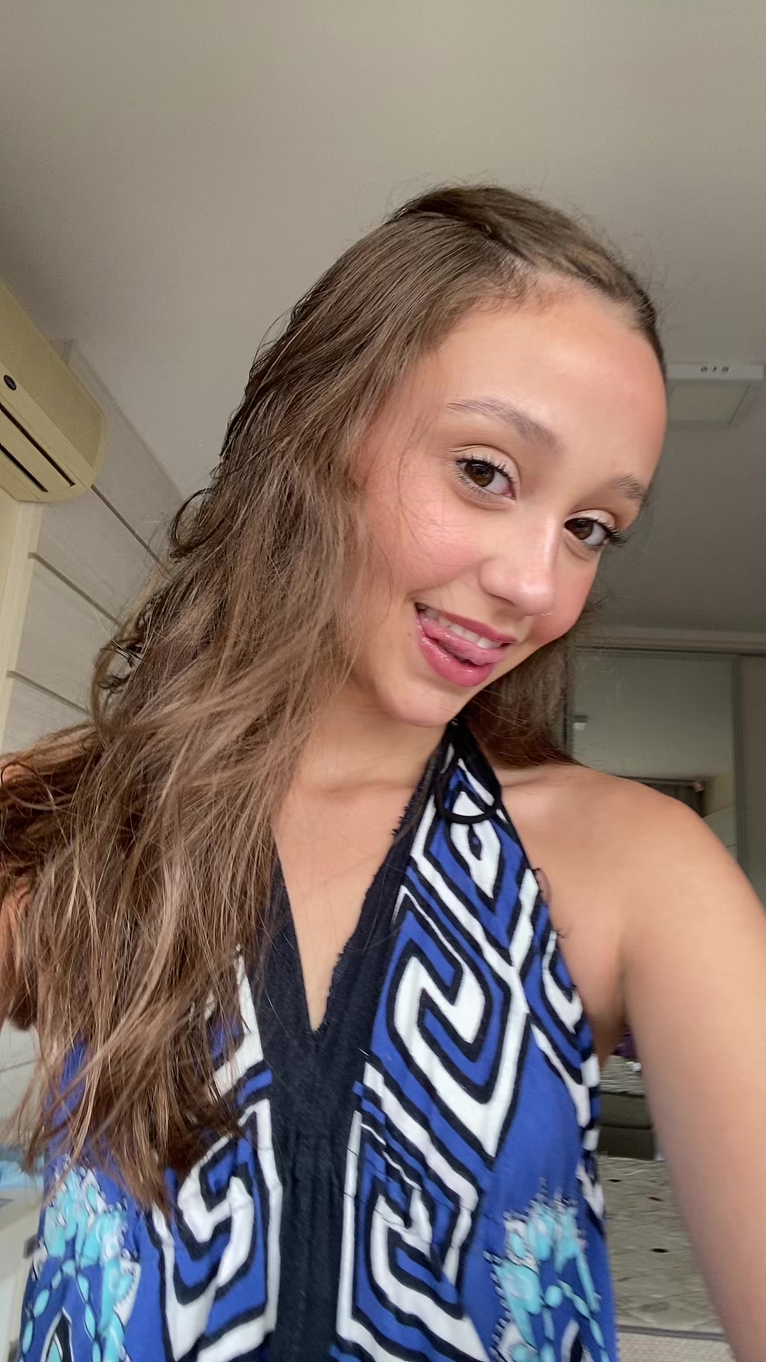 @Vava💋