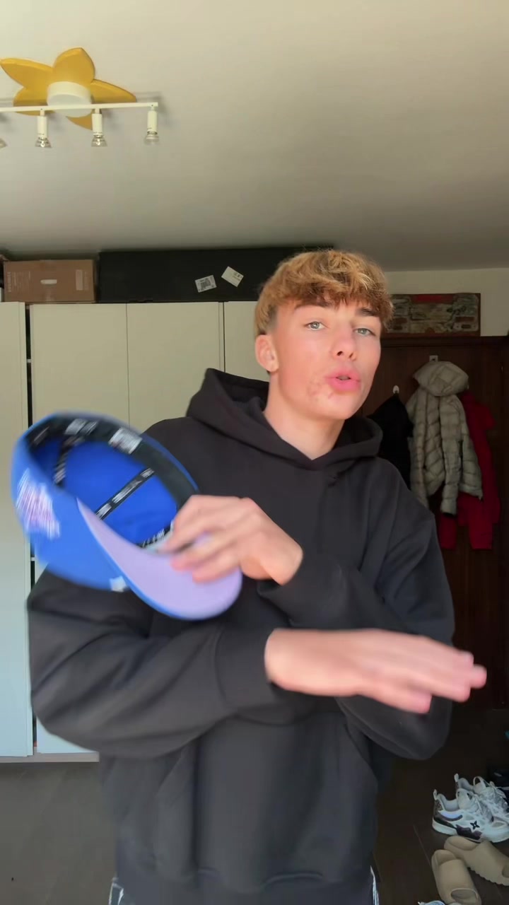 @Leonardo🇨🇦