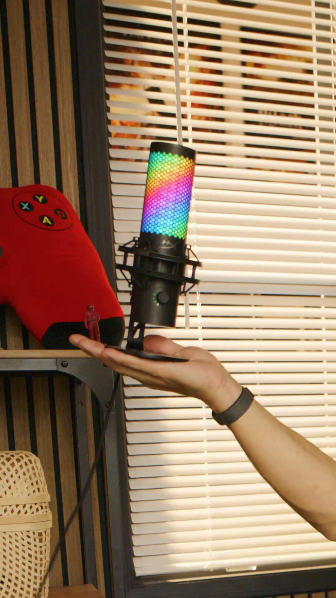 @HyperX
