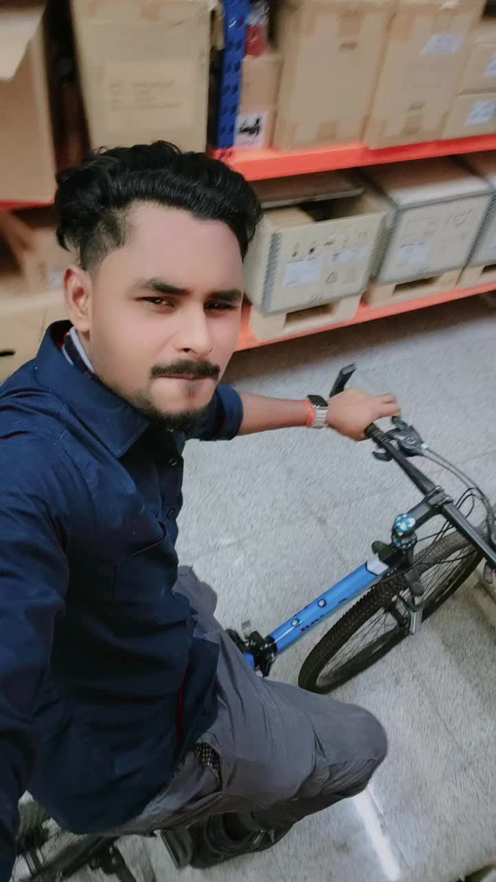@Amresh yadav1💪🔥🇳🇵🚩🎂✈️💪