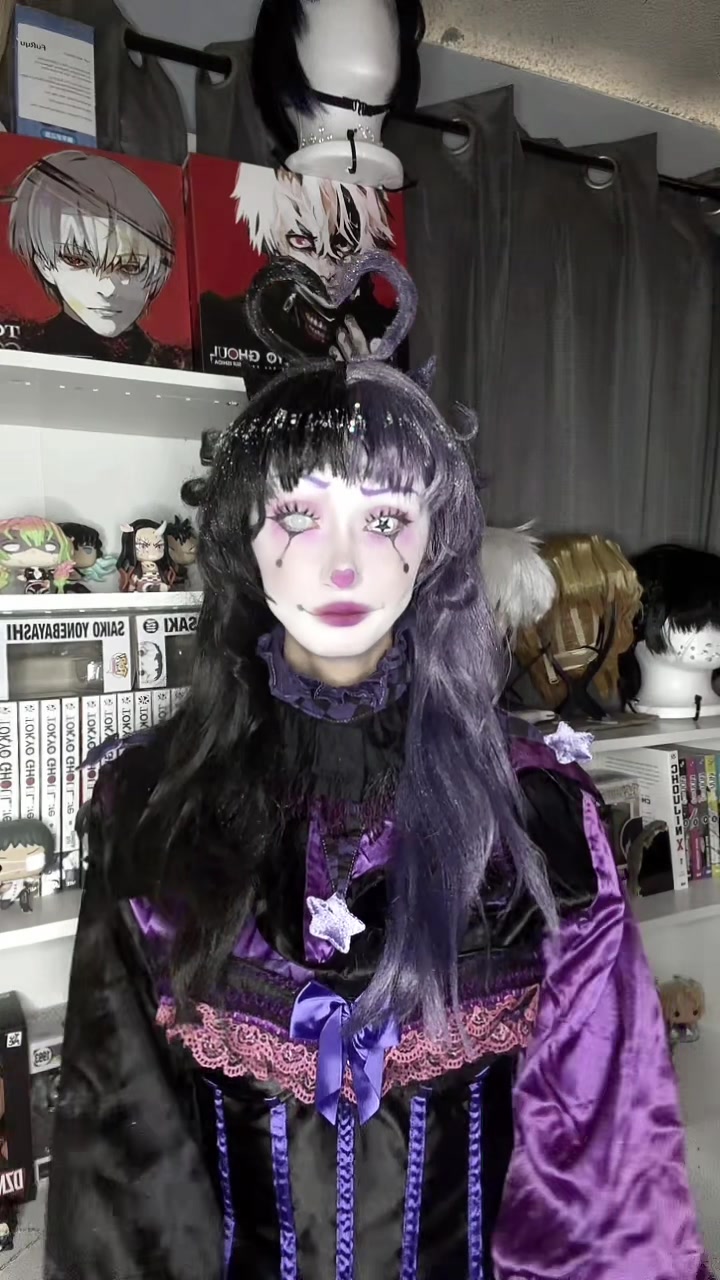 @Nikkisaurusx