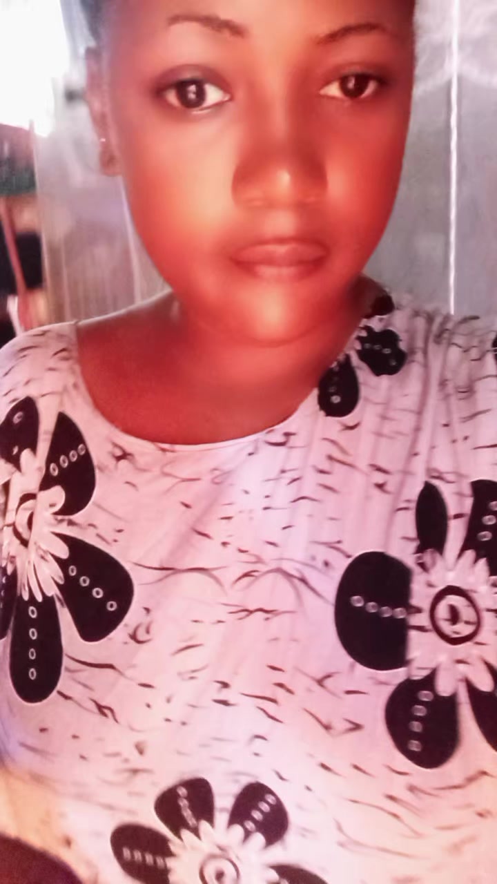 @lydiadiwatamu