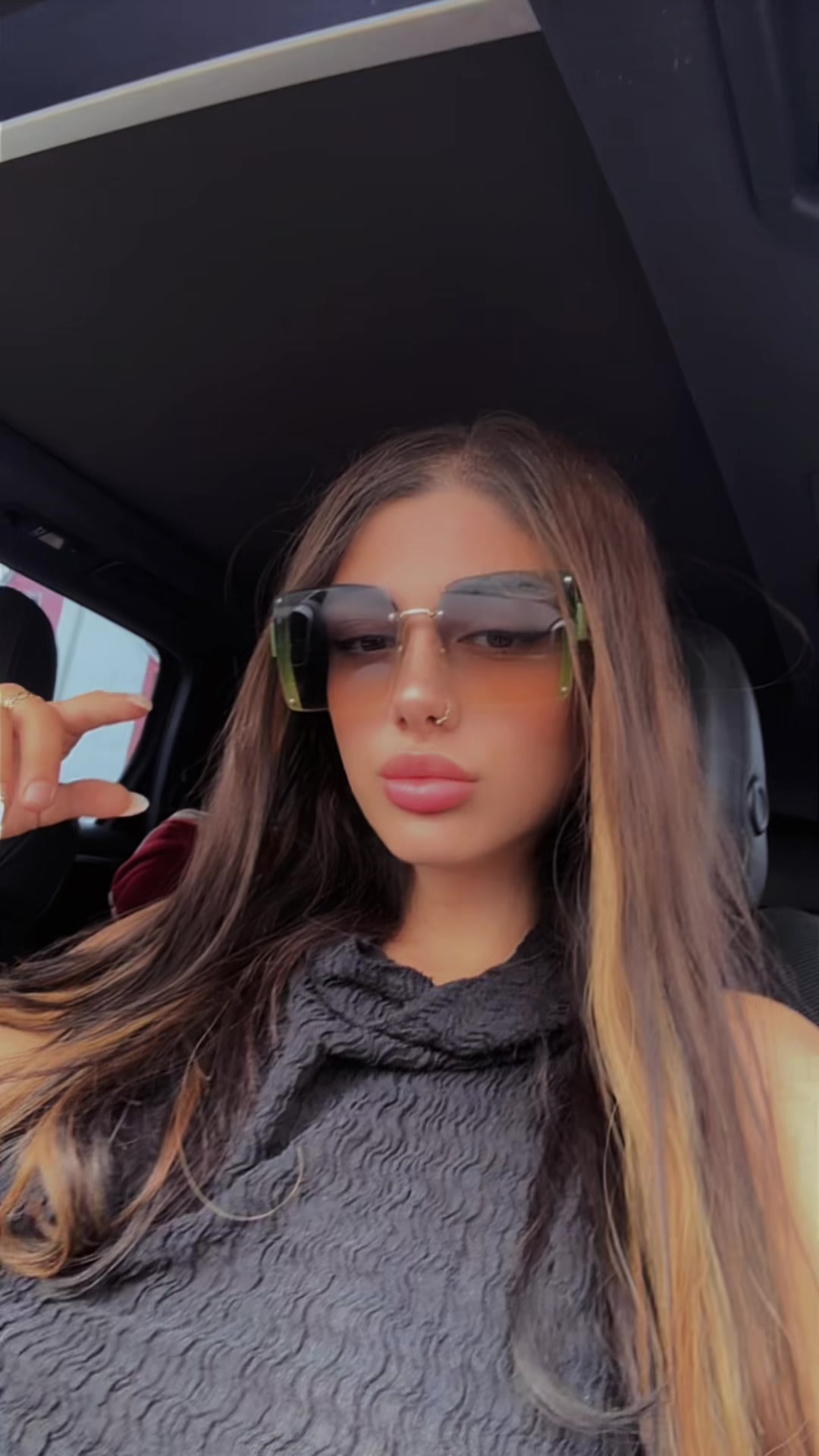 @Anca Monica