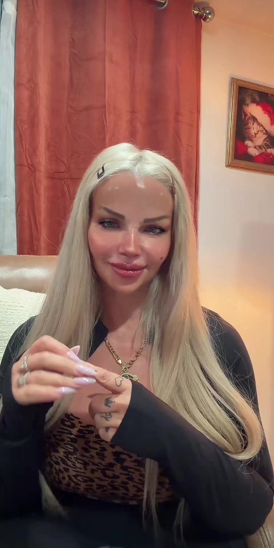 @Nanio
