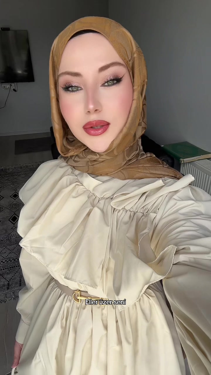 @𝓐𝓵𝓮𝔂𝓷𝓪🎀