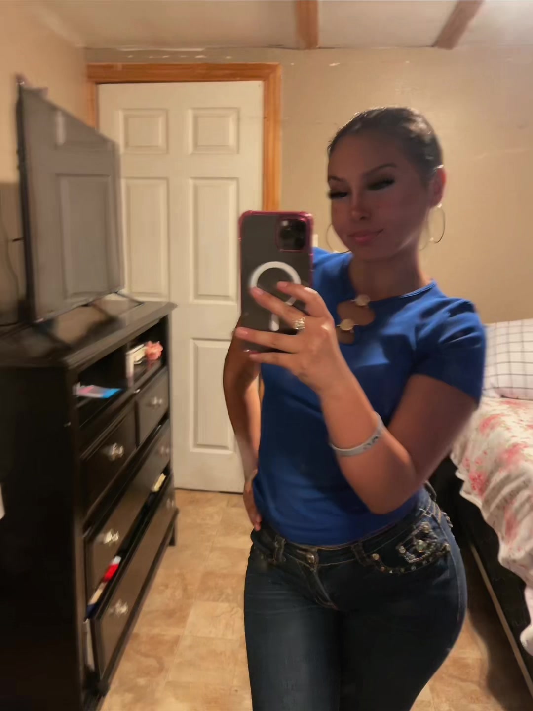 @𝓓𝓮𝓷𝓲𝓼𝓮💋💸