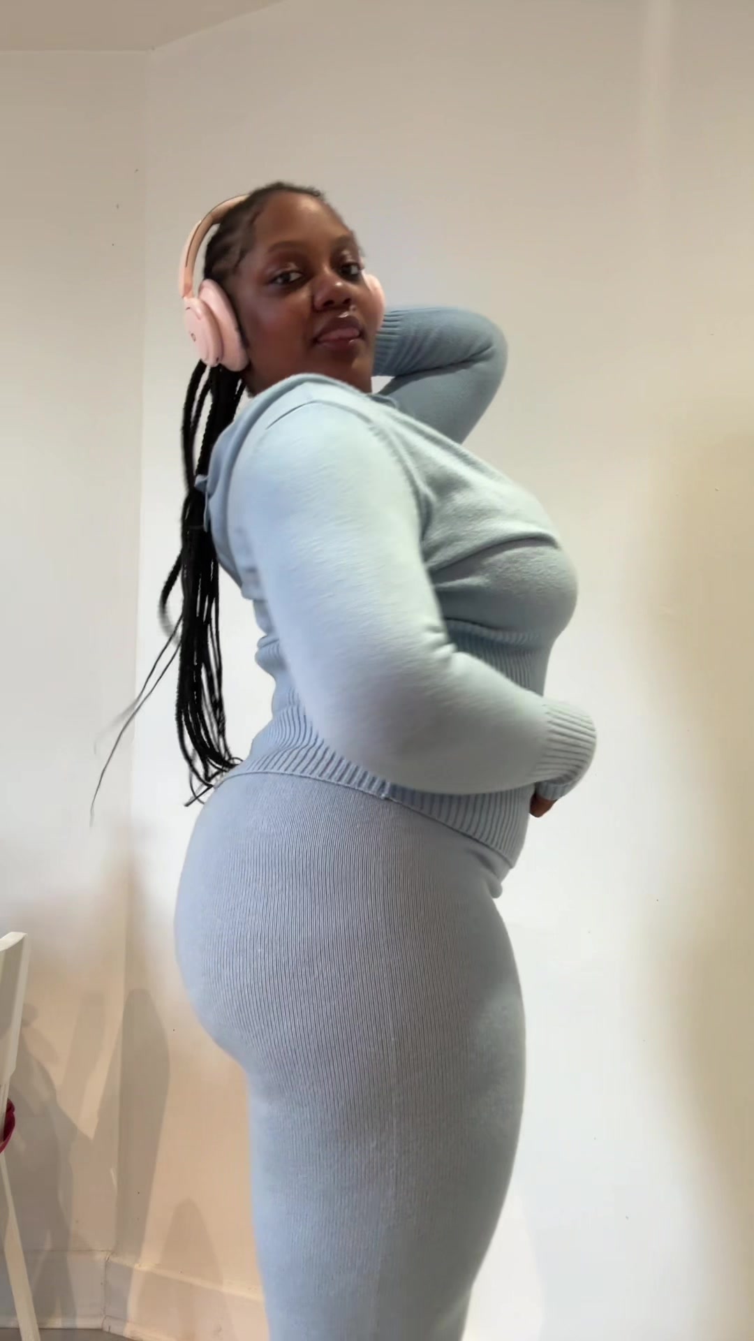 @audreypleasee