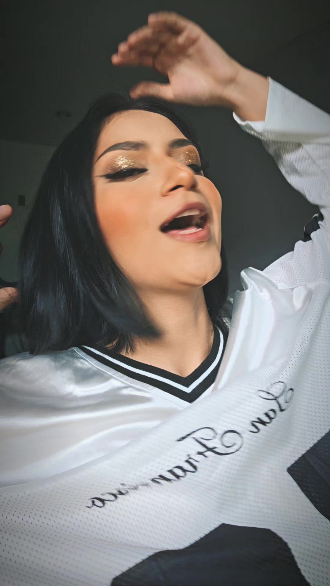 @cholita makeup