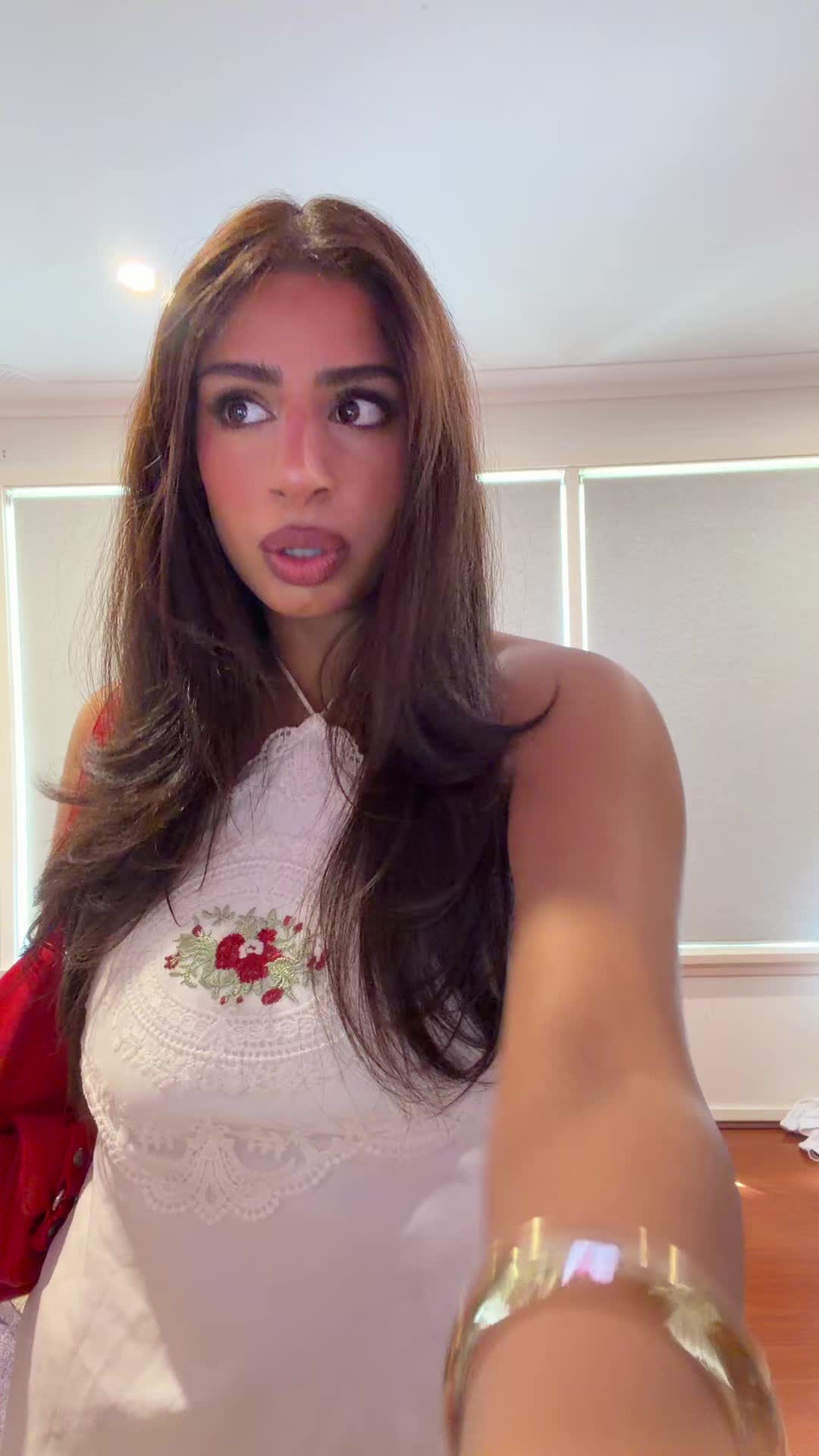 @Anika