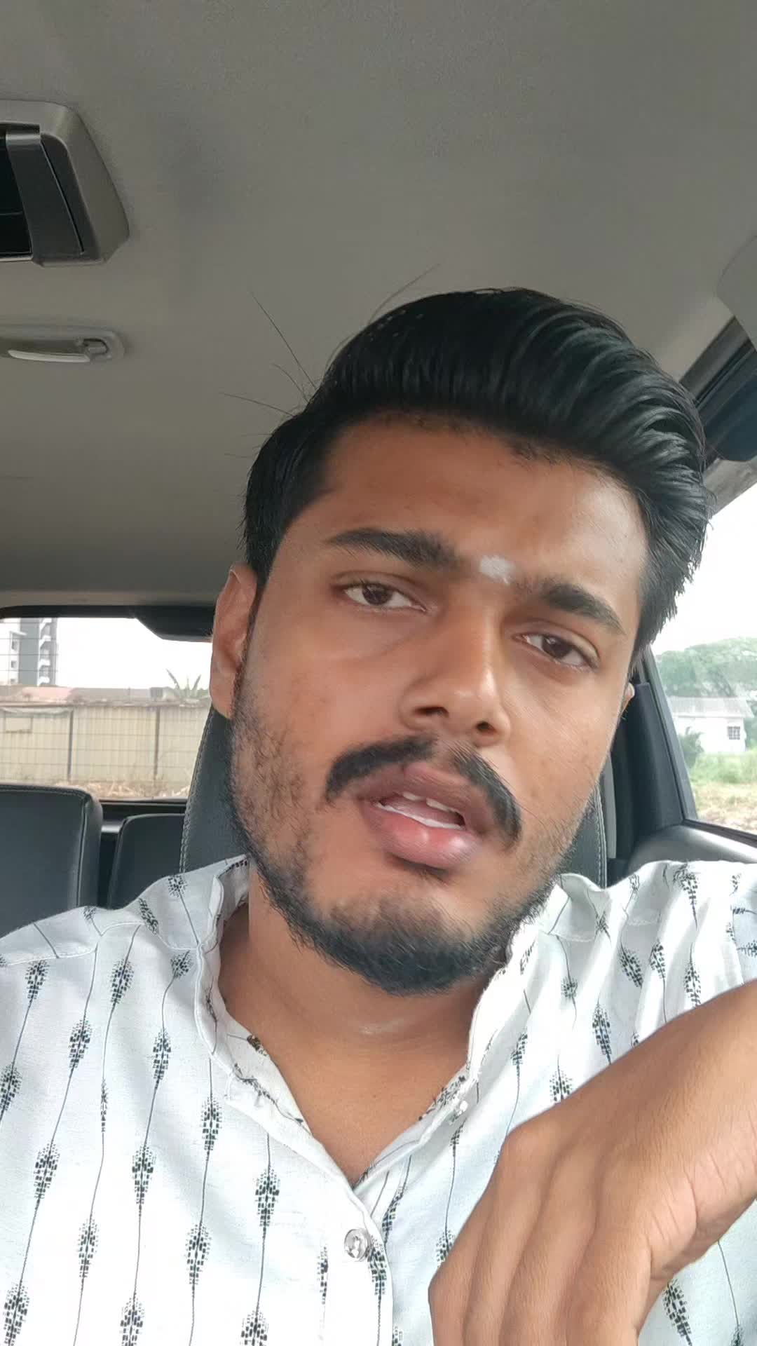 @Tharrvin