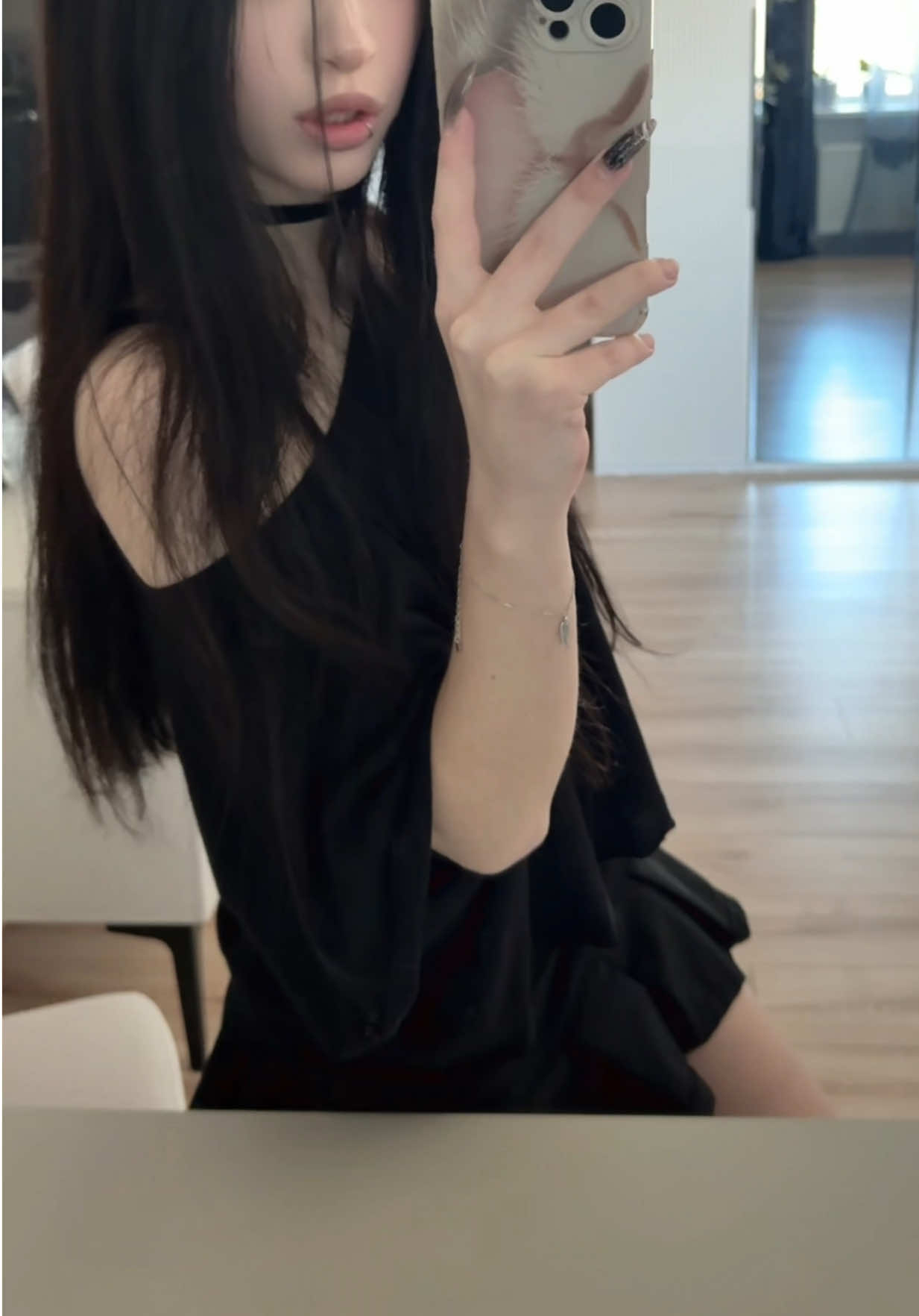 @hiklliryss