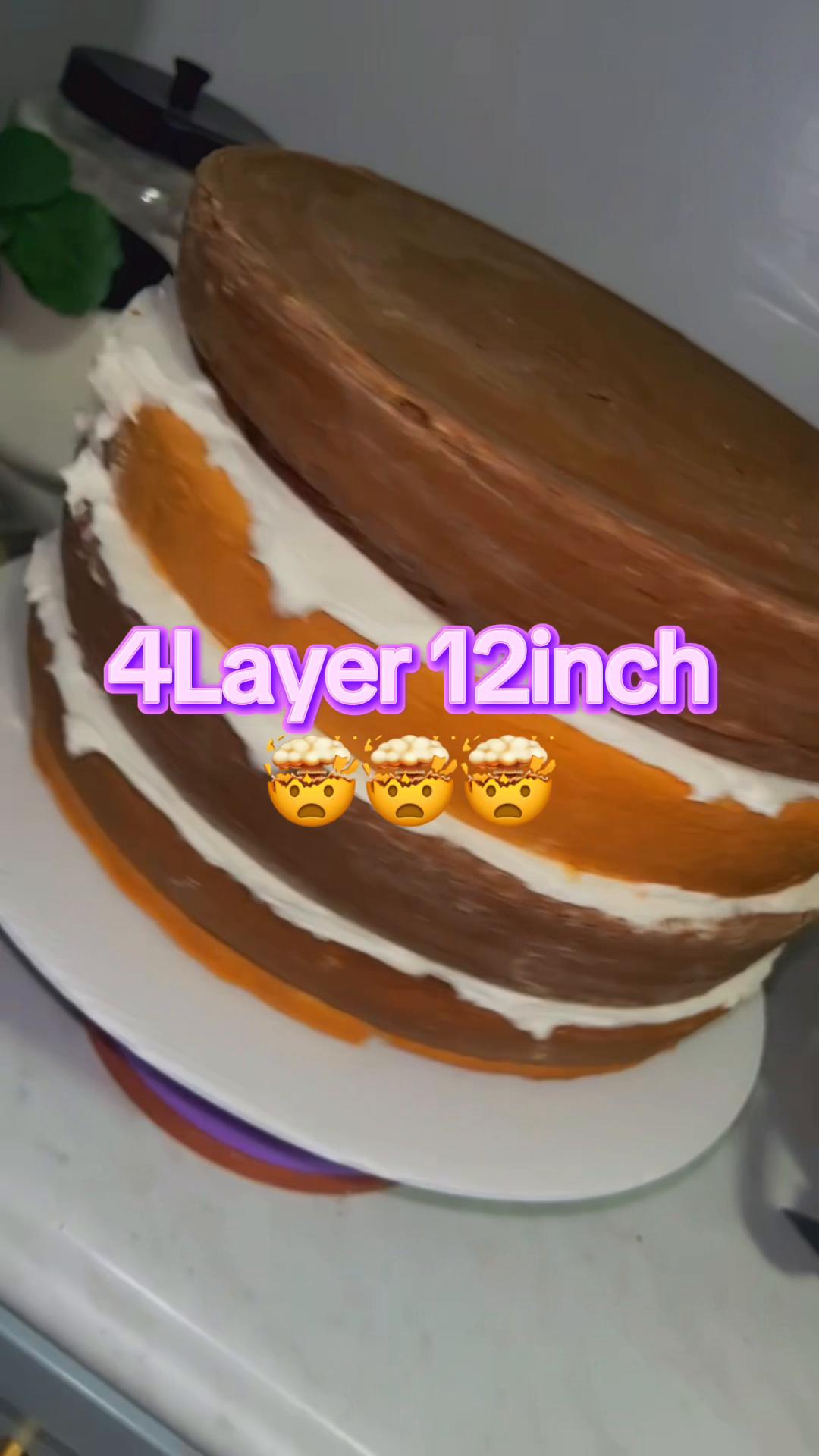 @Intoxicakeit