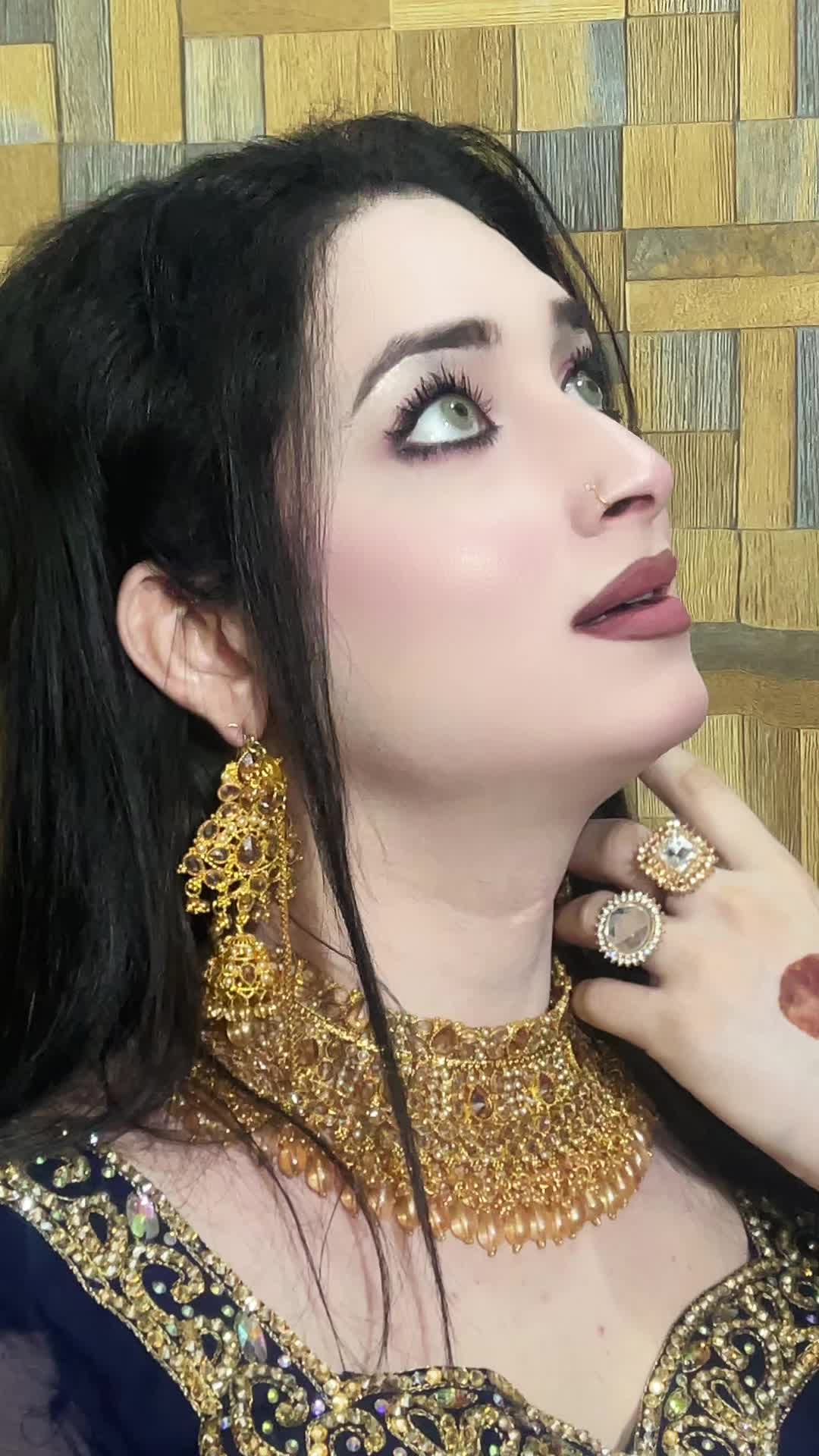 @Sneha (🇹 🇦 🇼 🇦 🇮 🇫)