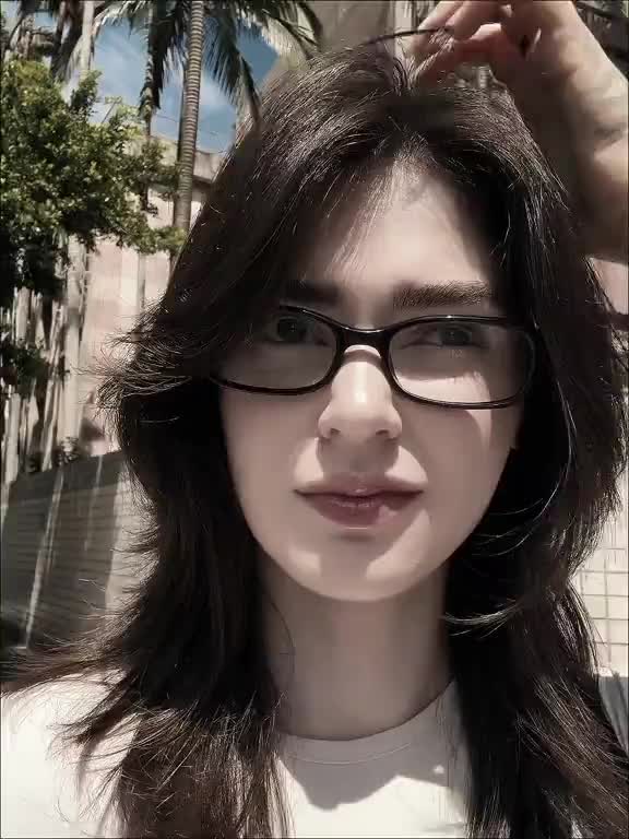 @Hania Aamir