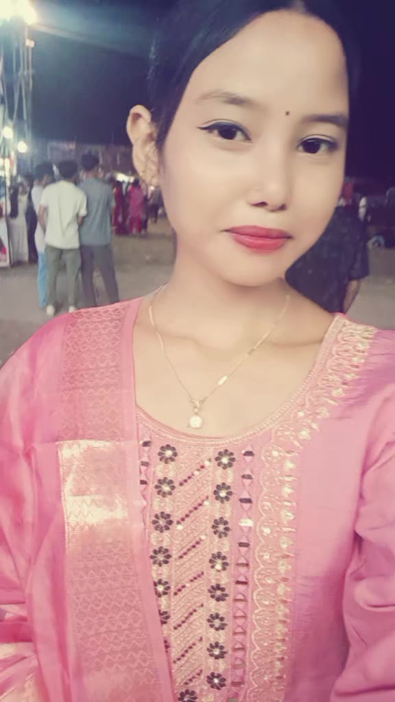 @नेहा चौधरी🧿✨