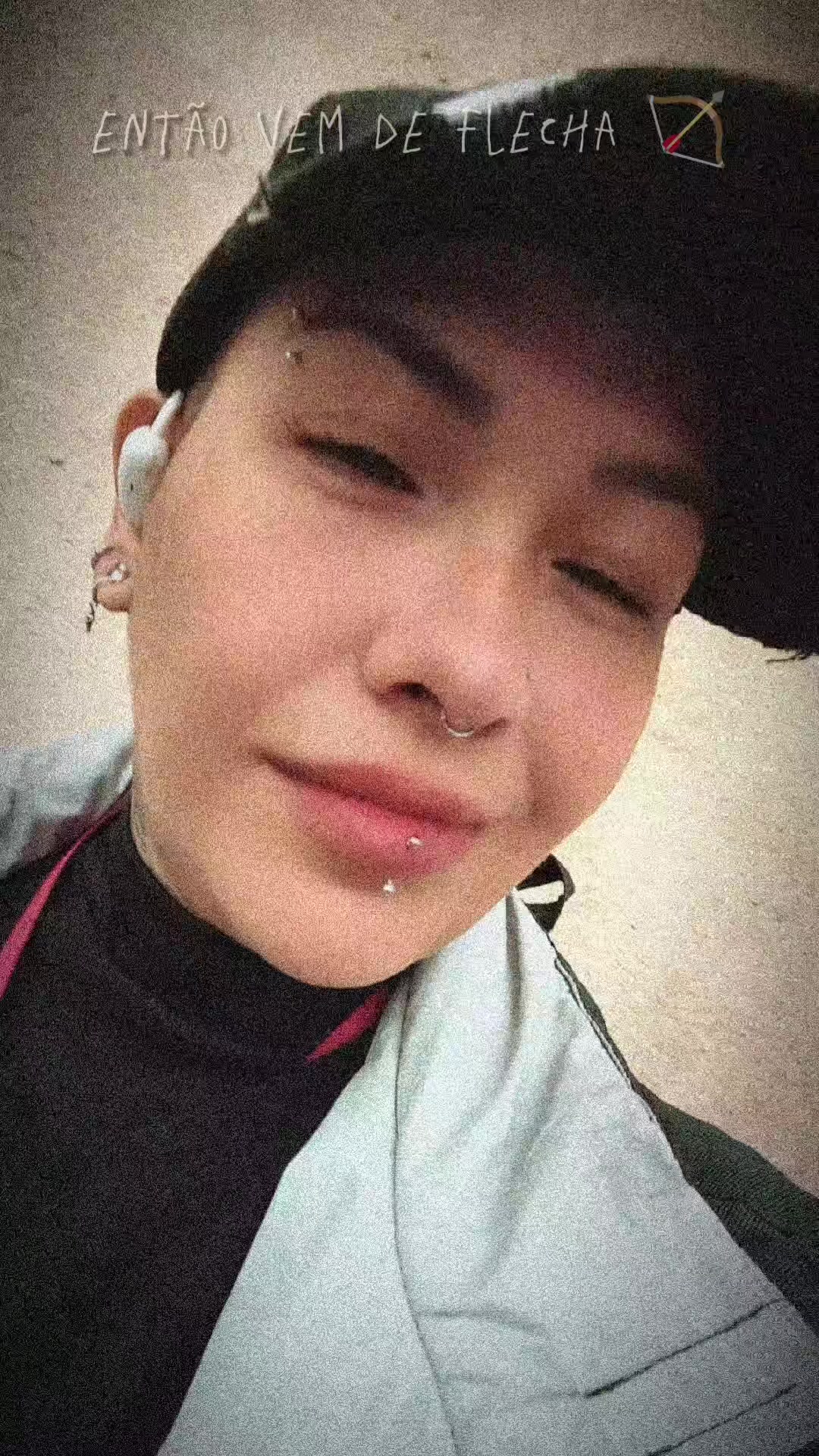 @𝔾𝕠𝕠𝕕-𝔾𝕚𝕣𝕝 🖤🏳️&zwj;🌈