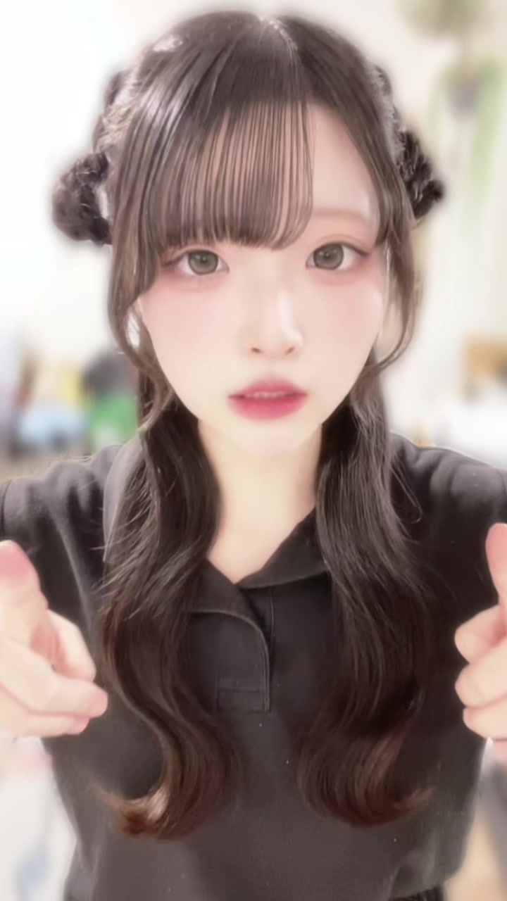 @ゆりな