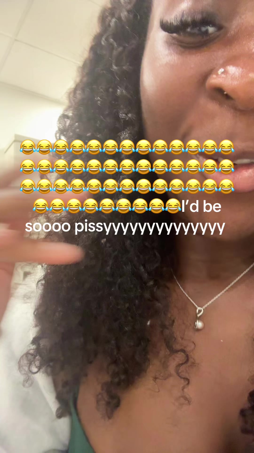 @YoungHotEbony🫦