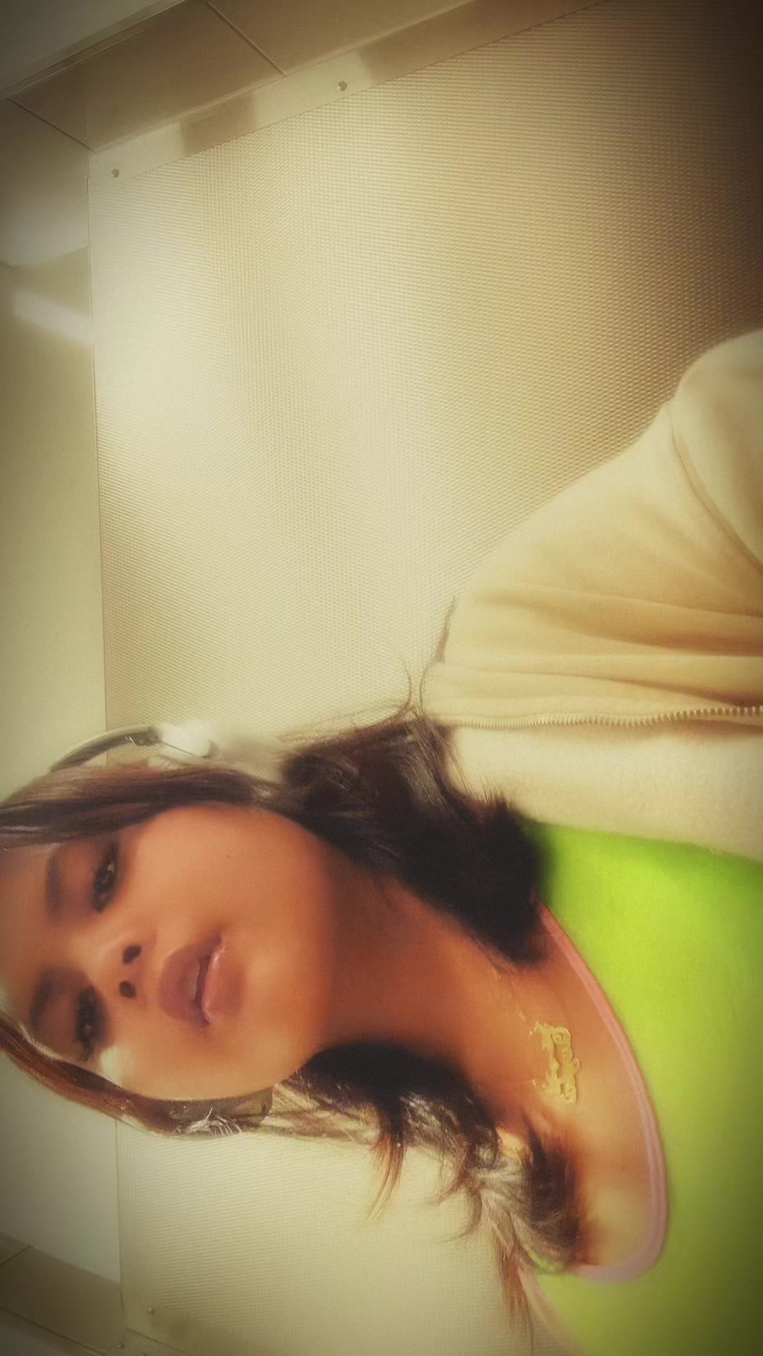 @qeyla