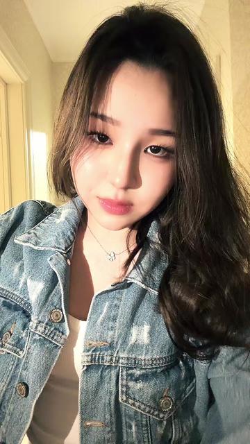 @minabj_
