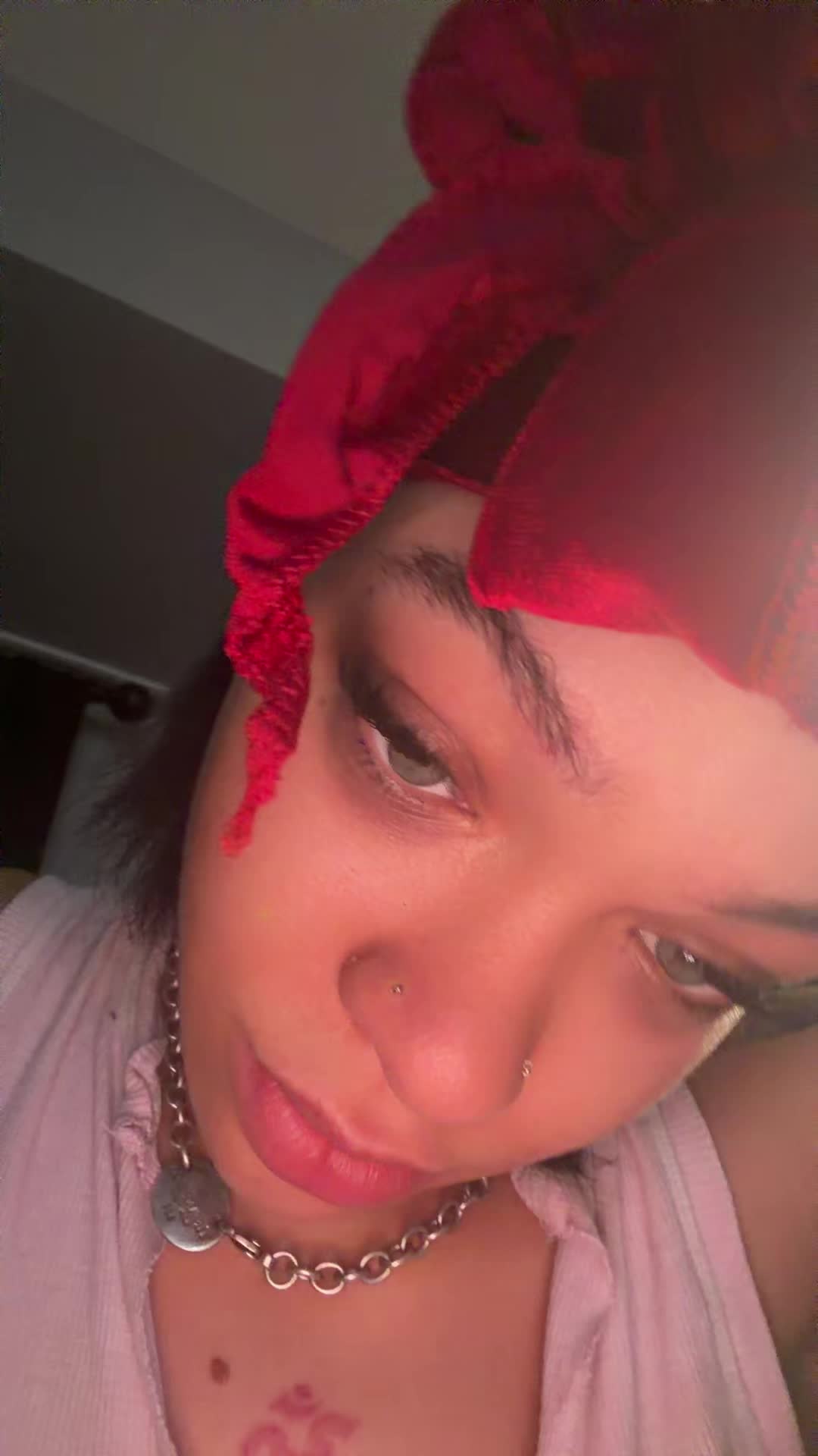 @Navadaqueen