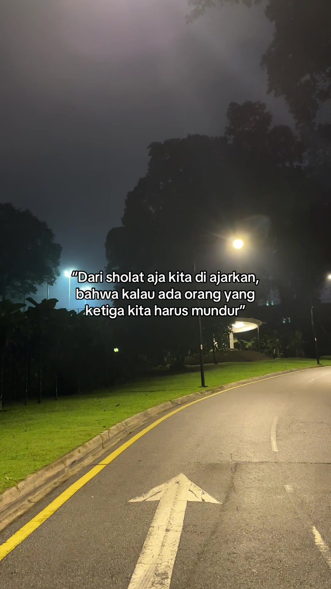 @𝘼𝙠𝙪 𝙥𝙪𝙩𝙧𝙖 :)