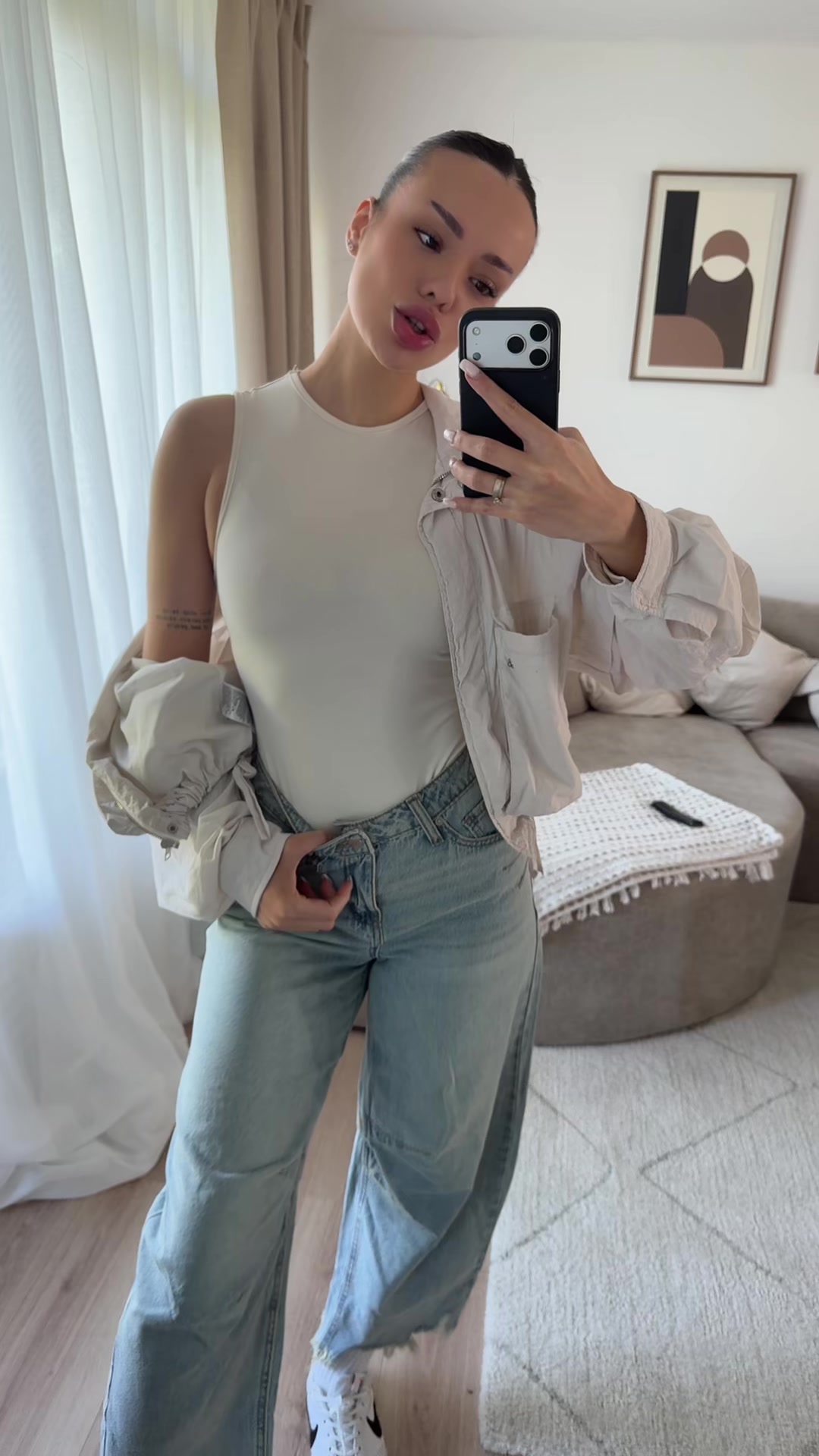 @I D