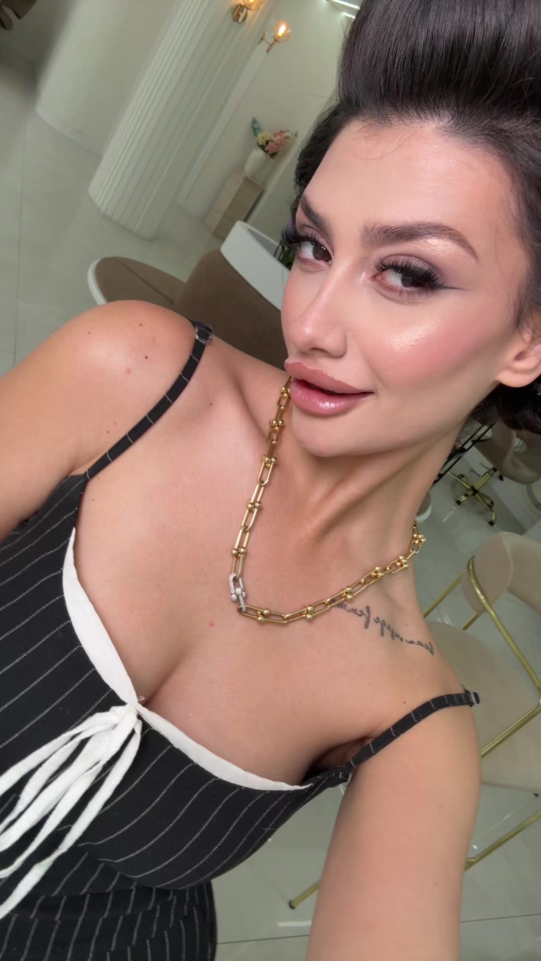 @ronika_veronikaa