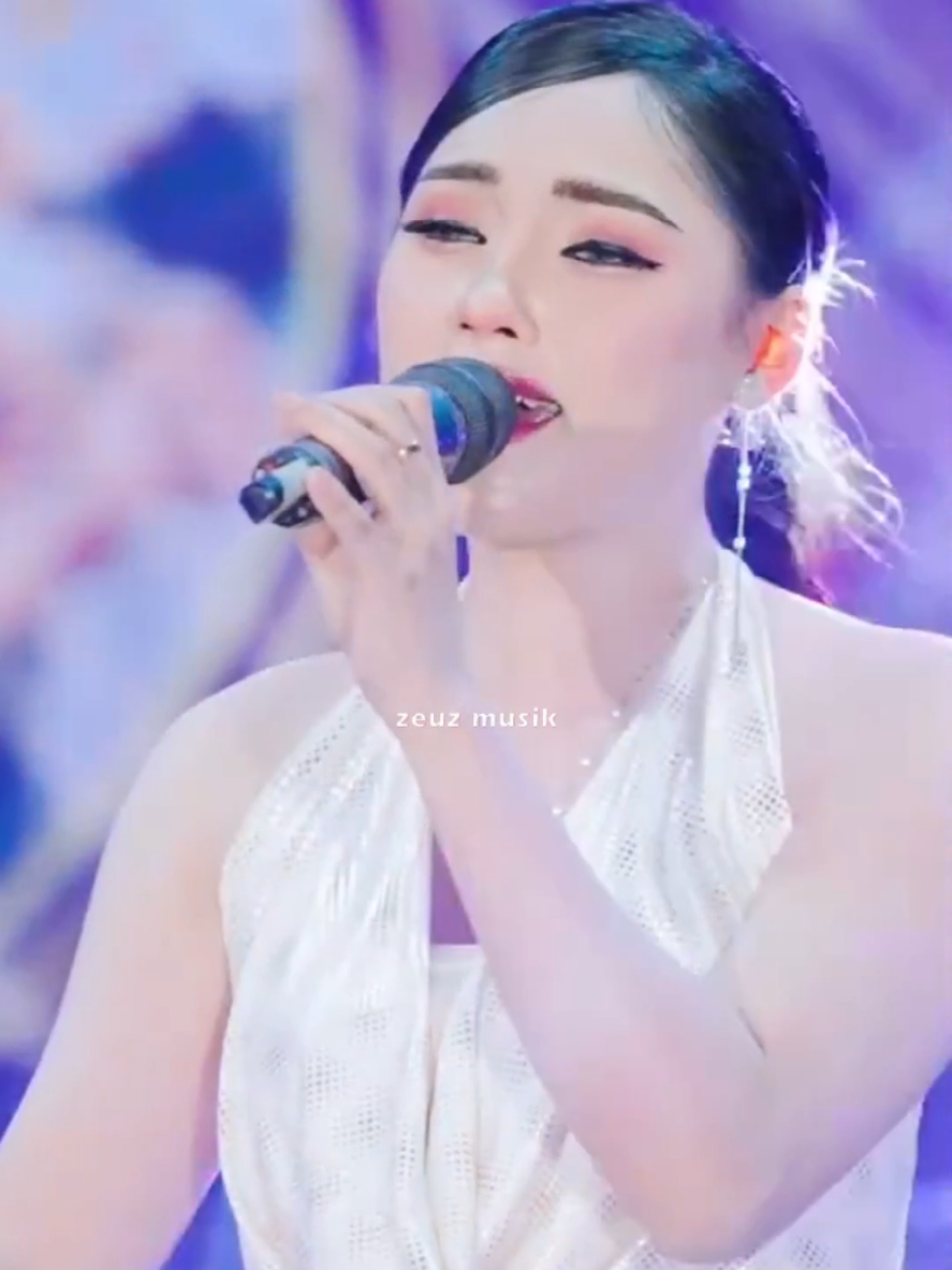 @𝙯𝙚𝙪𝙯 𝙢𝙪𝙨𝙞𝙠