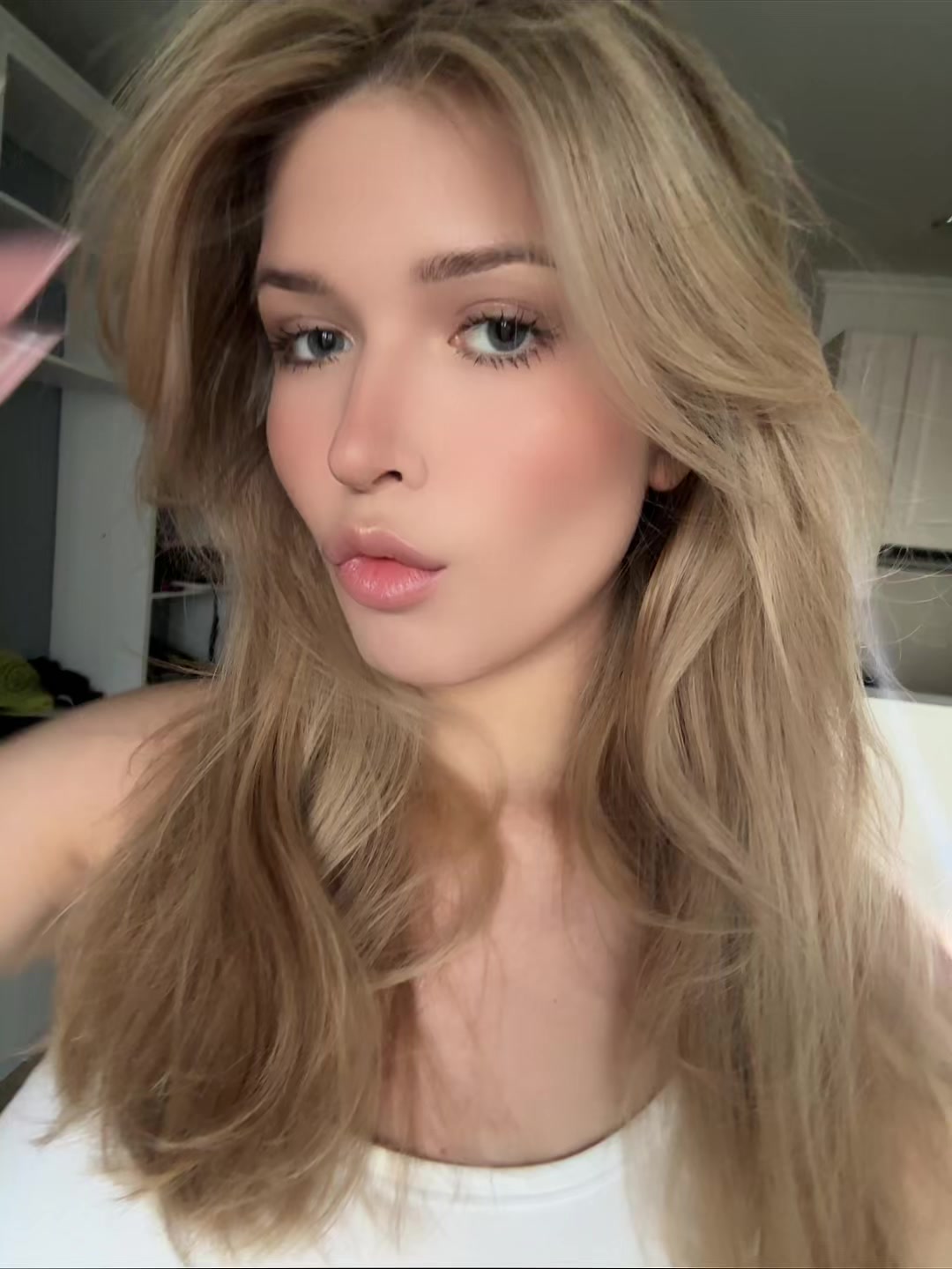 @vvllldn