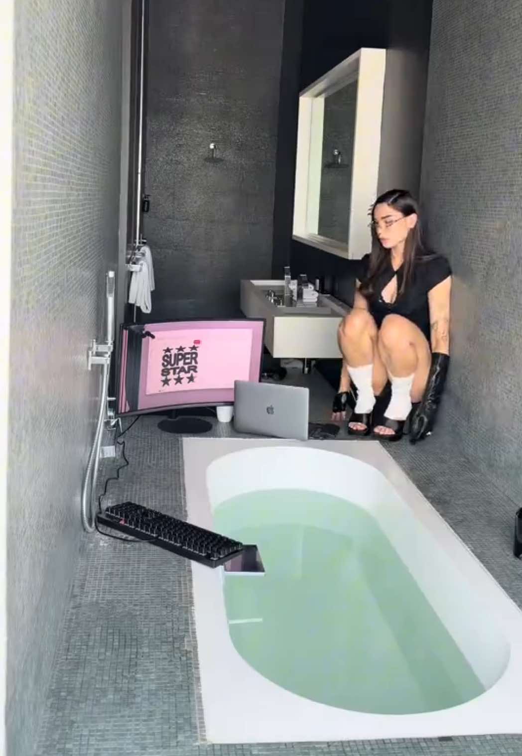 @Darian.