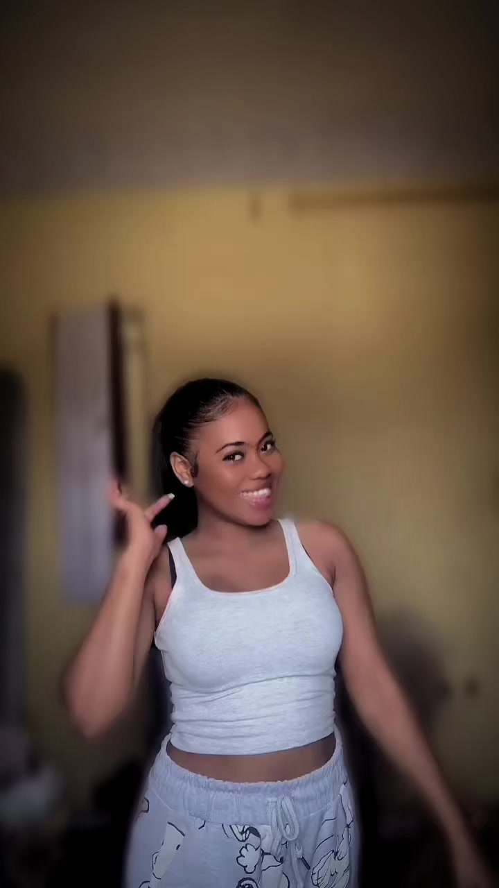 @Bella000🇲🇷🇸🇳