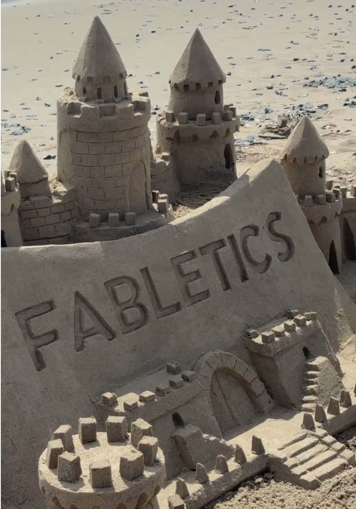@Fabletics